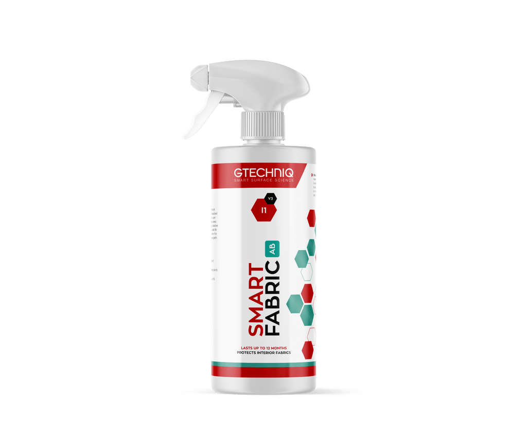 A bottle of GTechniq GTECHNIQ | I1v3 SMART FABRIC on a white background.