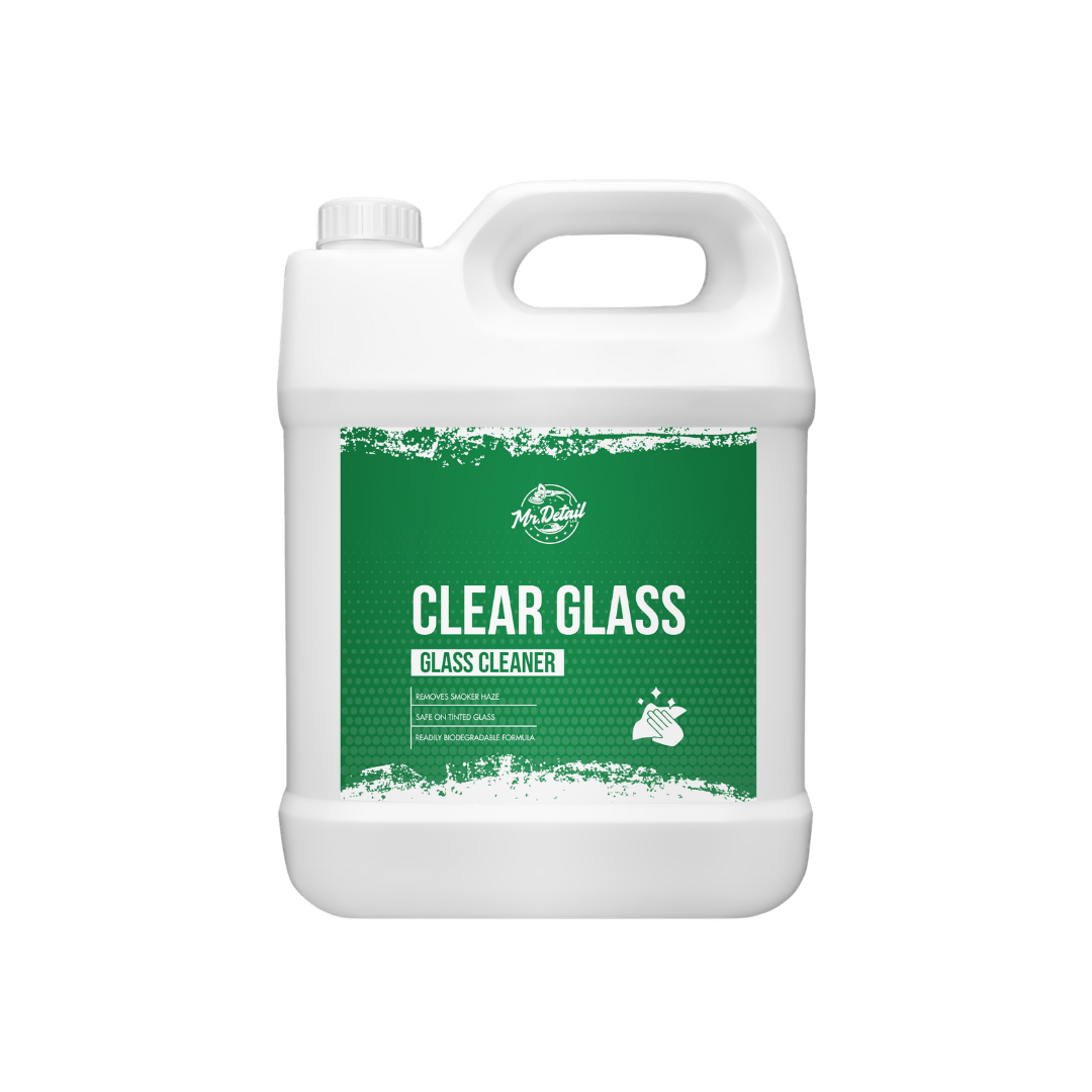 A bottle of Mr Detail Clear Glass on a white background.